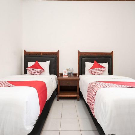 Super Oyo 1778 Omah Duwet Hotel Beran Kidul Exterior photo