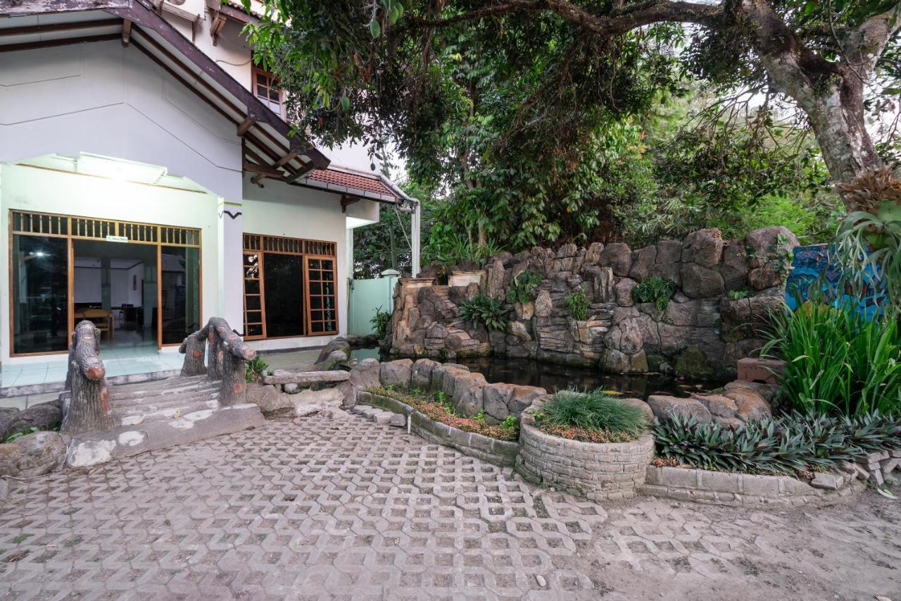 Super Oyo 1778 Omah Duwet Hotel Beran Kidul Exterior photo